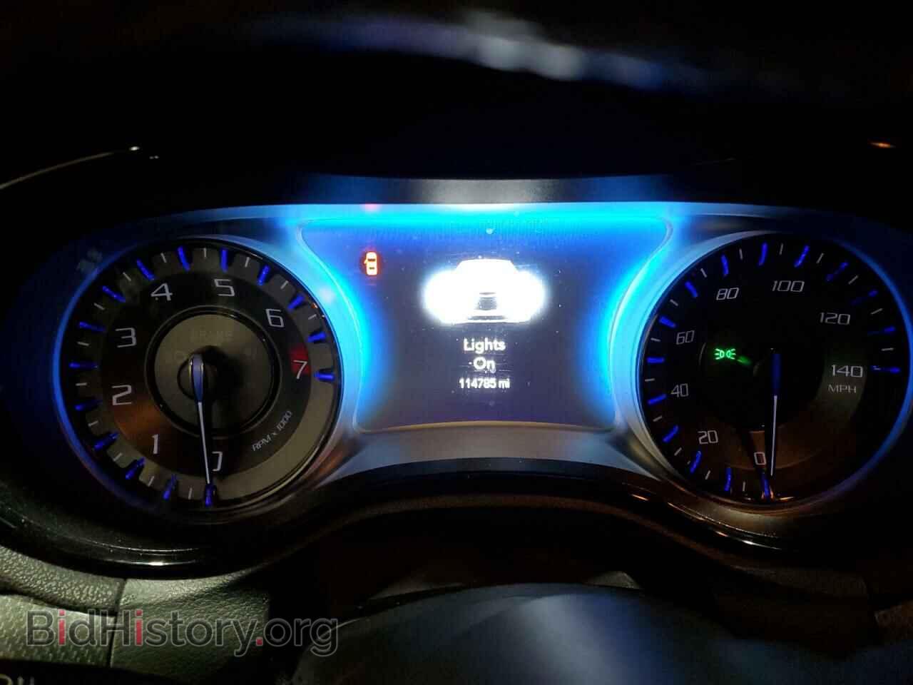 2016 CHRYSLER 300 - VIN: 2C3CCAGG8GH305124 - Фото 9