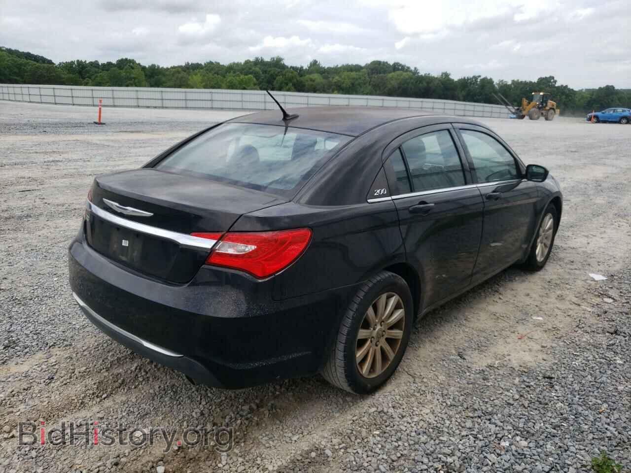 2013 CHRYSLER 200 - VIN: 1C3CCBBGXDN677998 - Фото 4