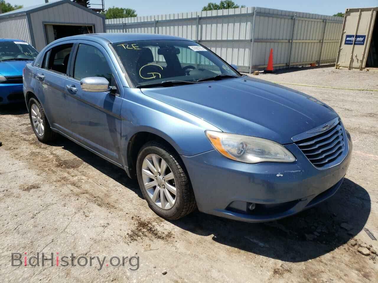 Photo 1C3BC2FBXBN533357 - CHRYSLER 200 2011