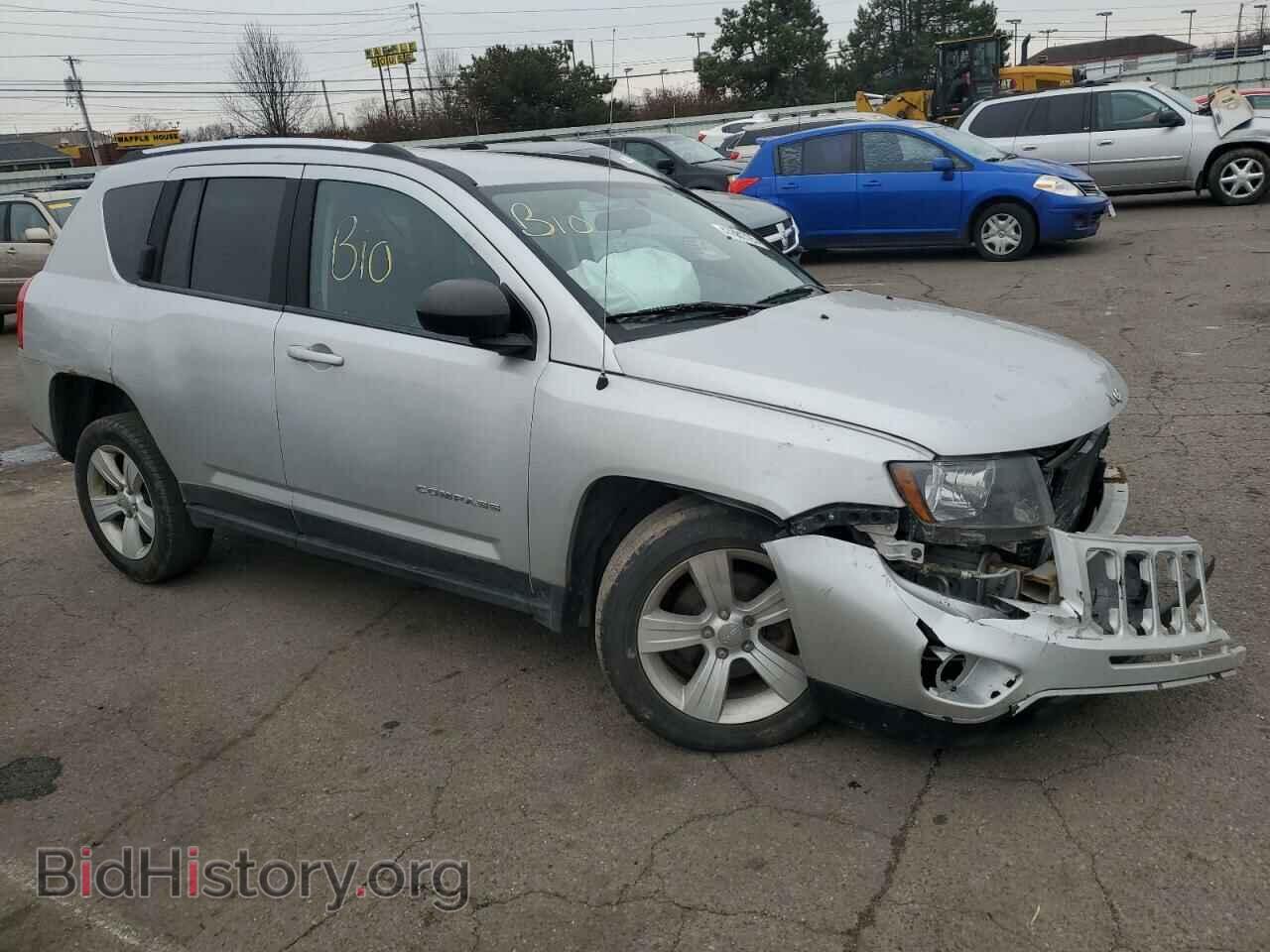 2012 JEEP COMPASS - VIN: 1C4NJDBB8CD522929 - Photo 4