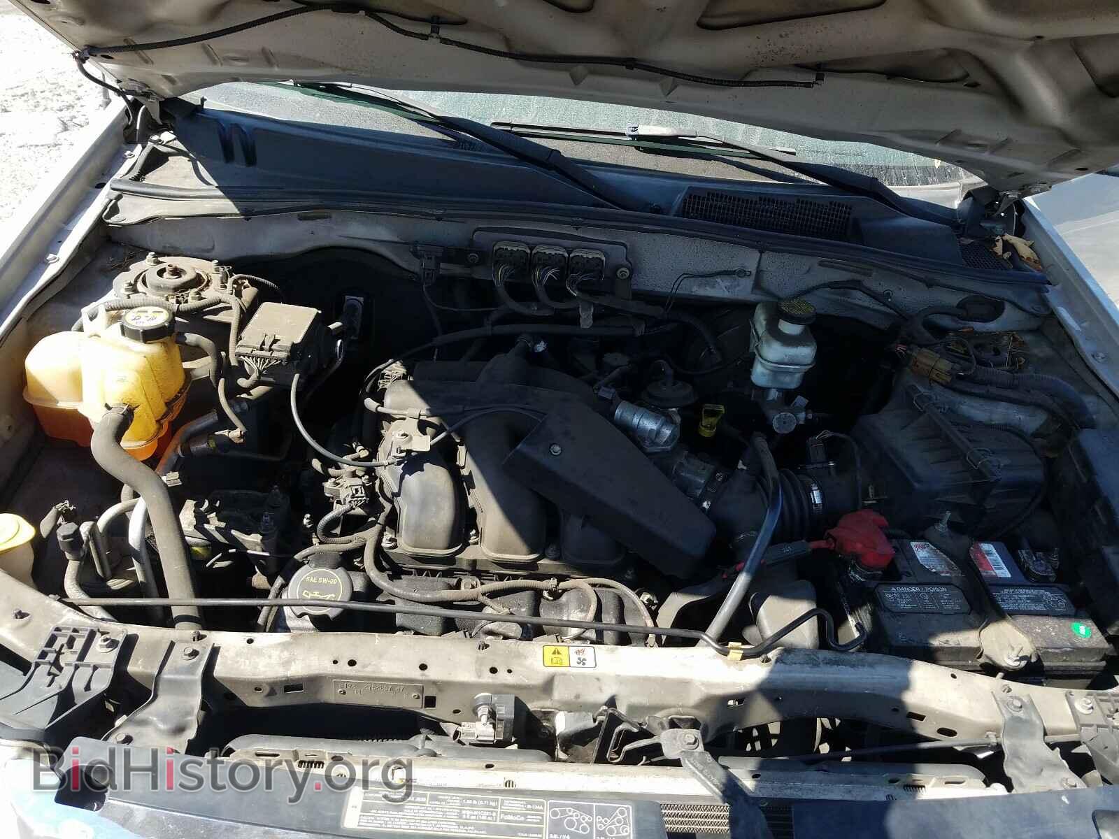 2008 FORD ESCAPE - VIN: 1FMCU93108KC72375 - Фото 7