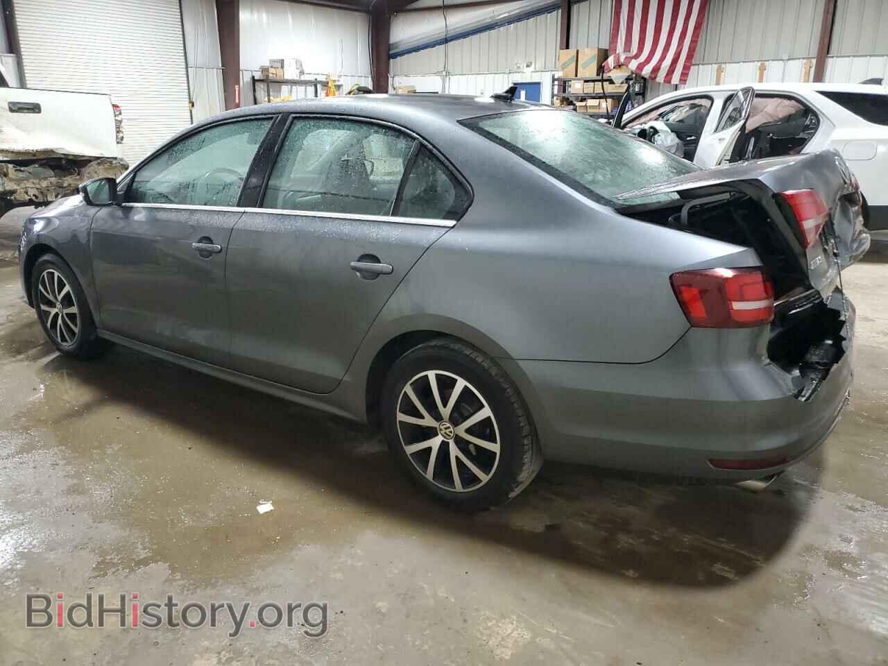 2017 VOLKSWAGEN JETTA - VIN: 3VWDB7AJ7HM266942 - Фото 2
