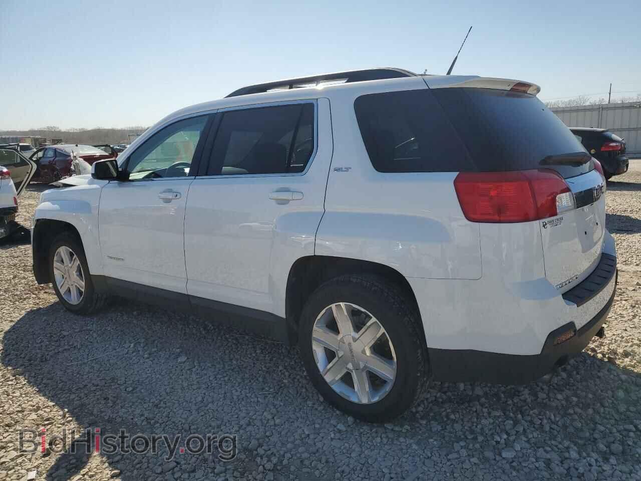 2011 GMC TERRAIN - VIN: 2CTFLVE54B6251198 - Photo 2