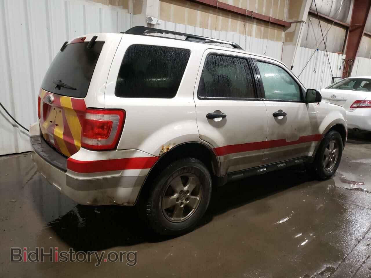 2010 FORD ESCAPE - VIN: 1FMCU9DG3AKD28060 - Фото 3