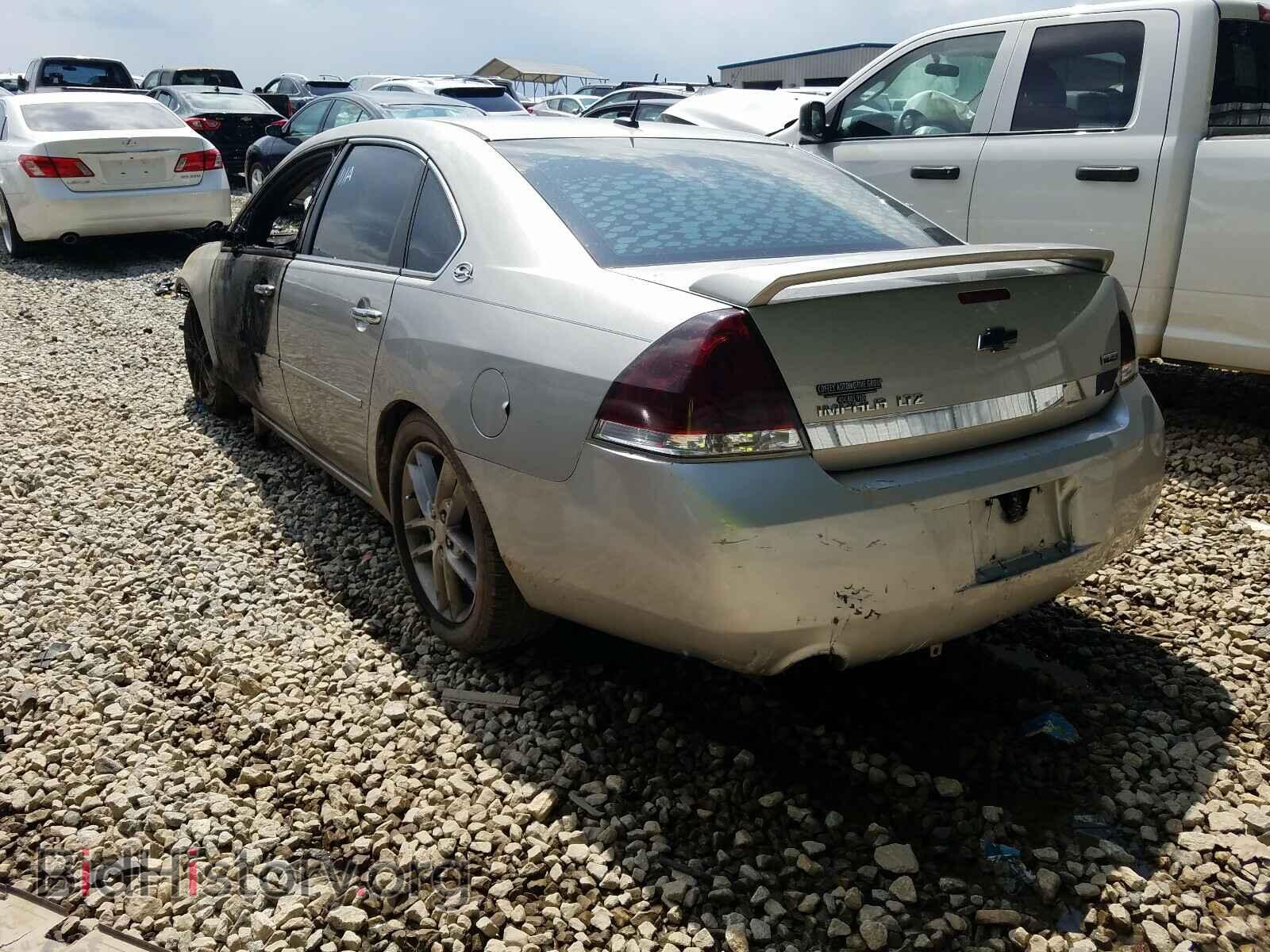 2008 CHEVROLET IMPALA - VIN: 2G1WU583189276255 - Фото 3