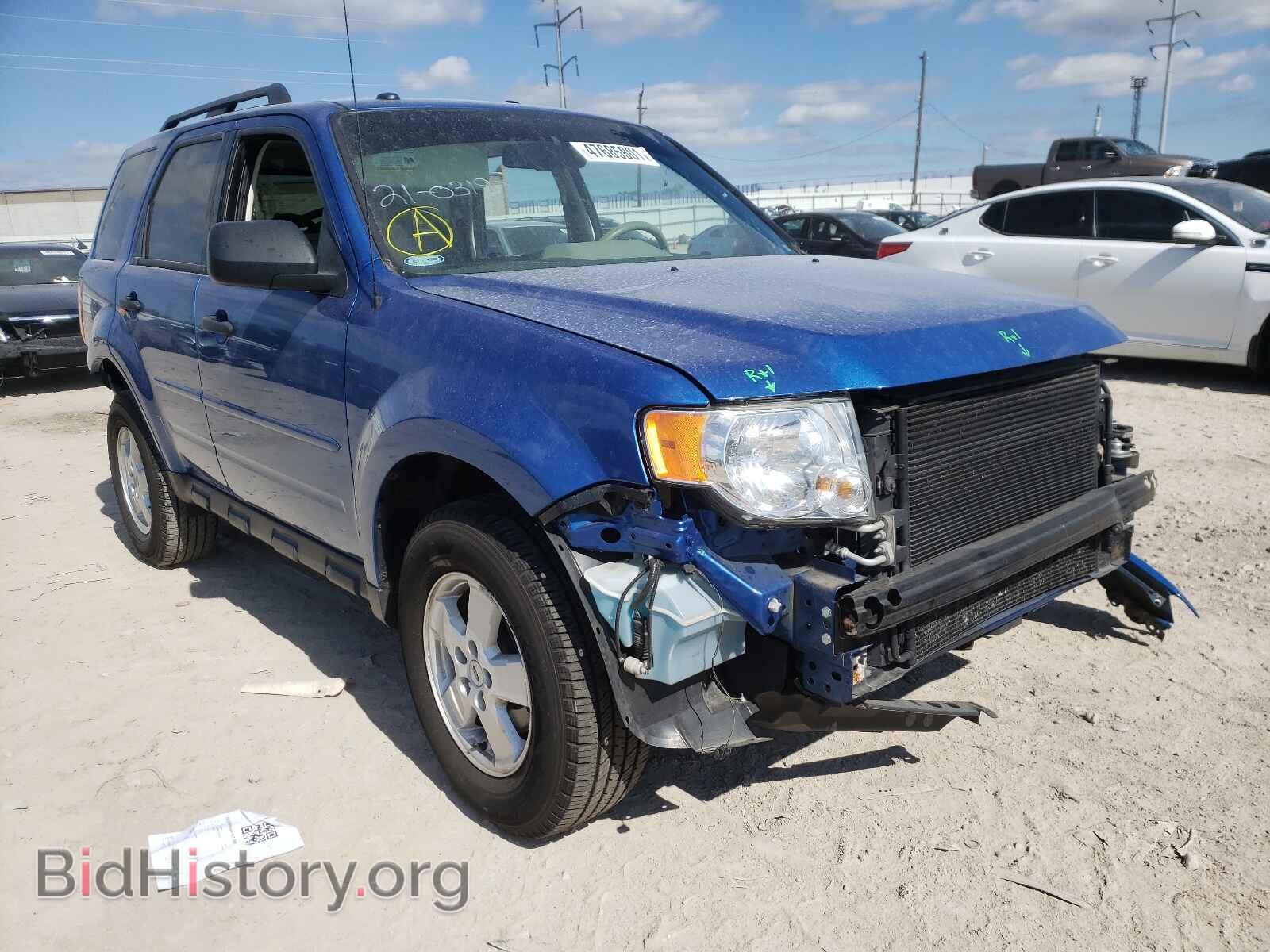 Фотография 1FMCU0DG7CKB29897 - FORD ESCAPE 2012