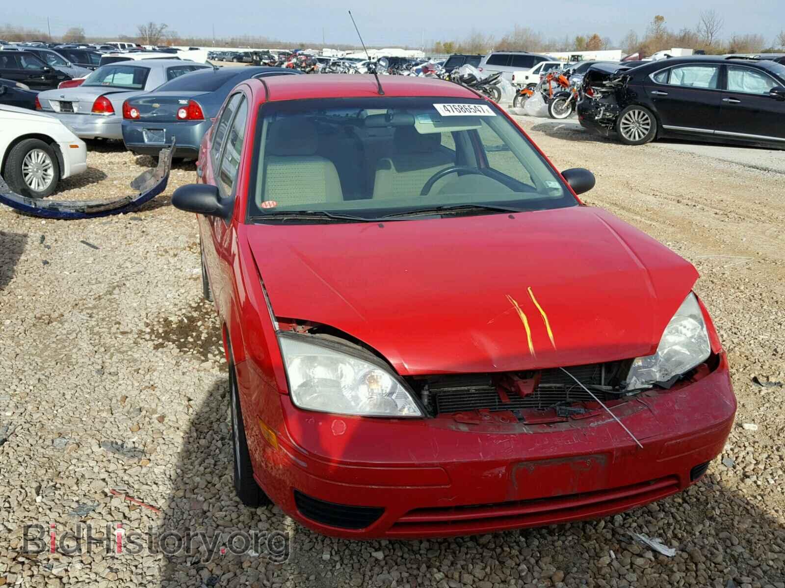 2007 FORD FOCUS - VIN: 1FAFP34N47W127795 - Фото 9