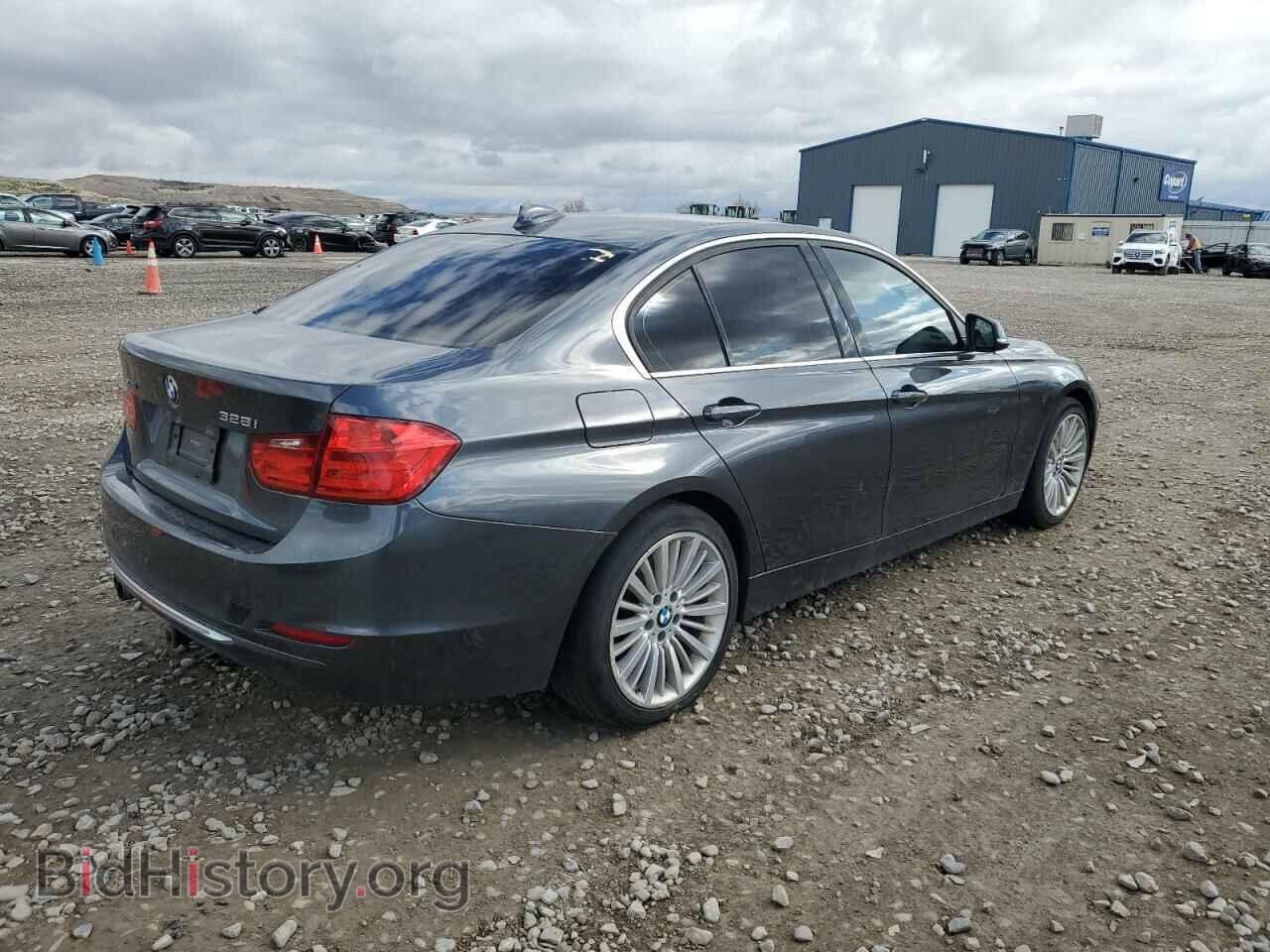 2013 BMW 3 SERIES - VIN: WBA3B3C58DF530815 - Фото 3