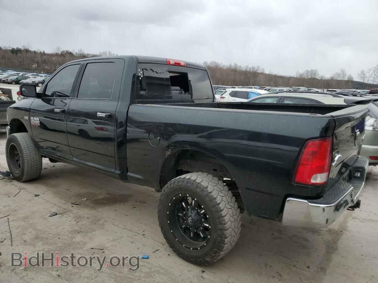 2015 RAM All Models - VIN: 3C6UR5DJ7FG558267 - Photo 2