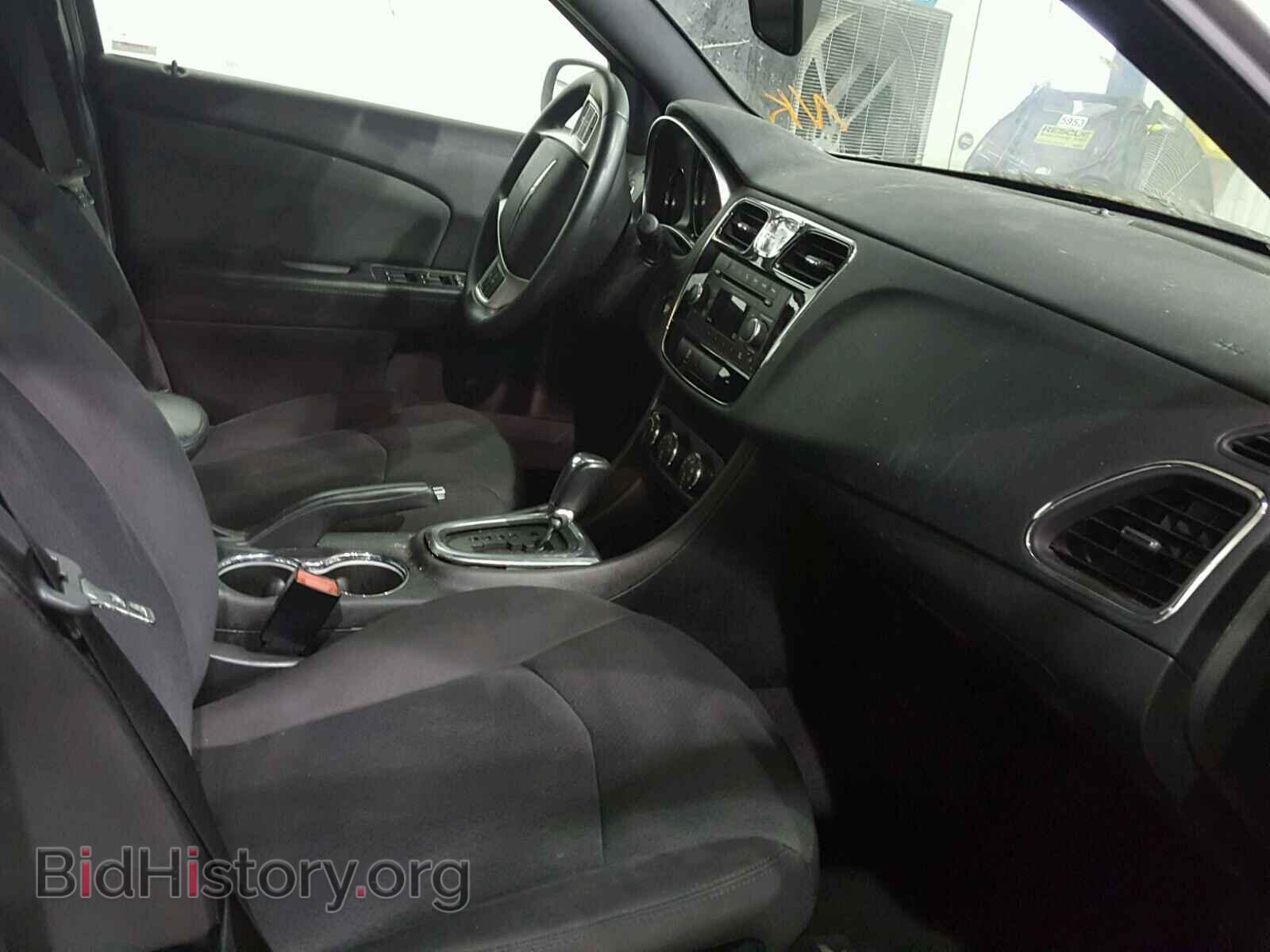 2012 CHRYSLER 200 - VIN: 1C3CCBBG5CN258195 - Фото 5
