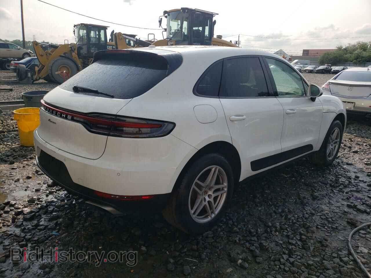 2020 PORSCHE MACAN - VIN: WP1AA2A59LLB04334 - Photo 3