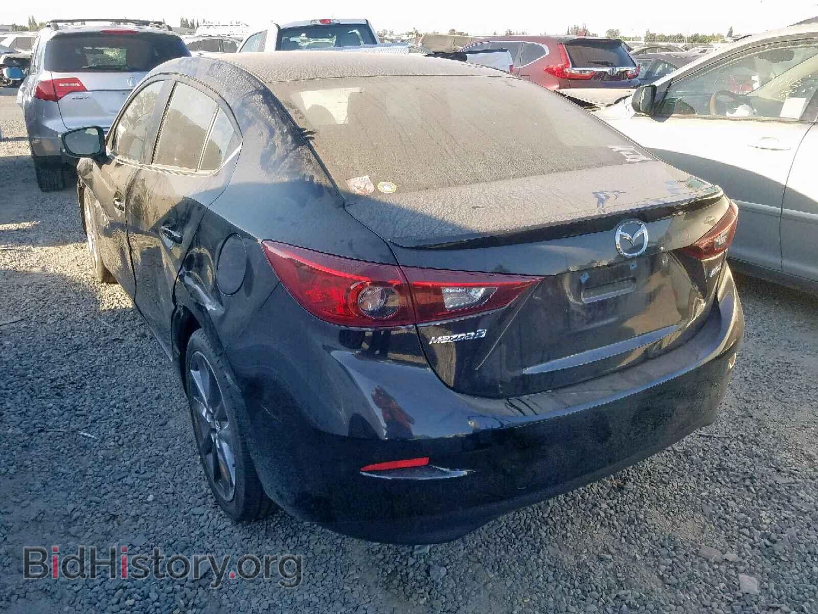 2018 MAZDA 3 - VIN: 3MZBN1V39JM202110 - Фото 3