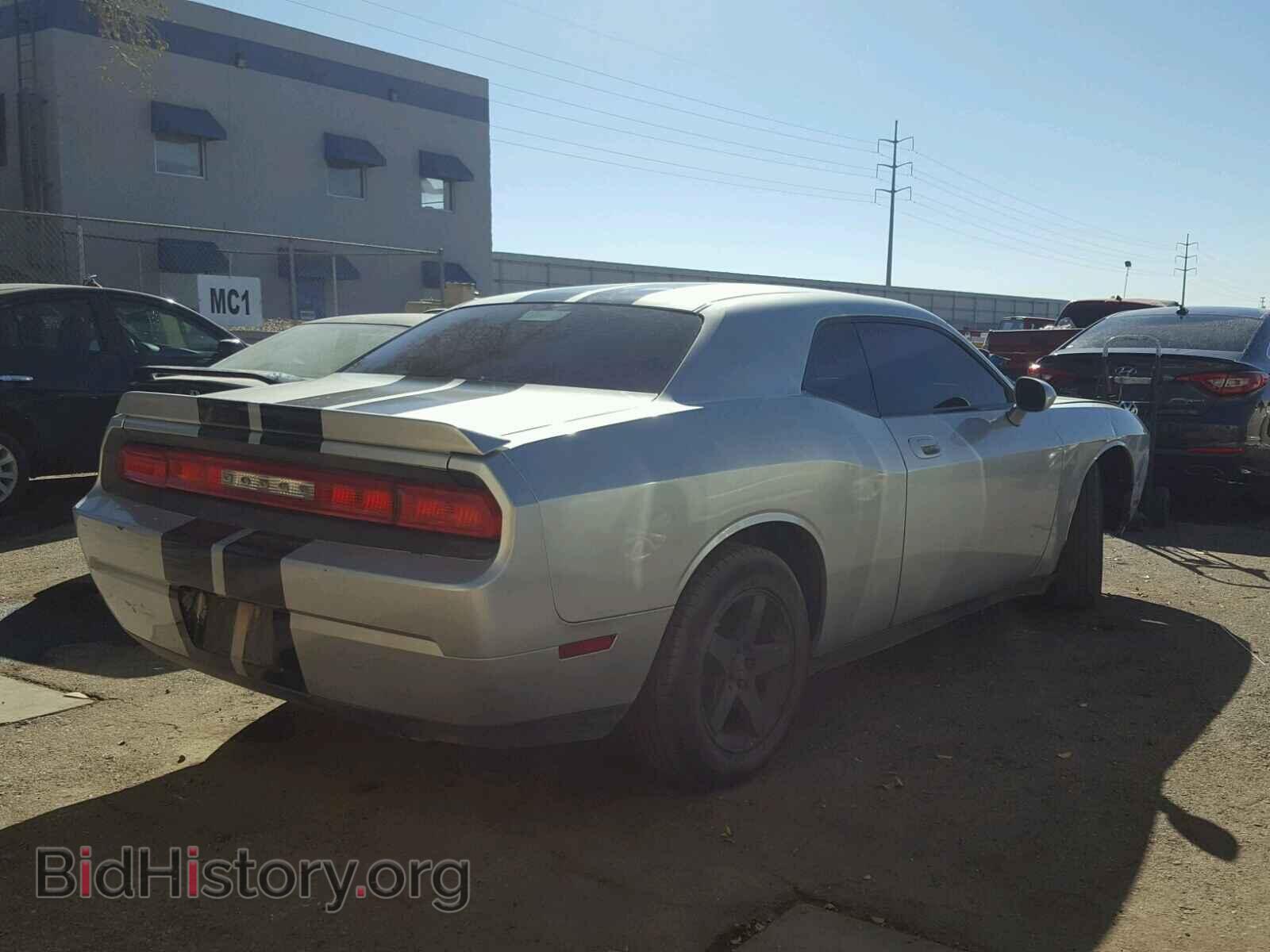 2010 DODGE CHALLENGER - VIN: 2B3CJ4DV7AH320714 - Photo 4