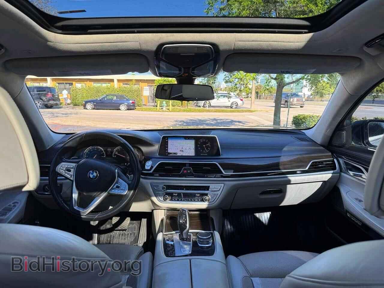 2016 BMW 7 SERIES - VIN: WBA7F2C59GG415882 - Фото 9