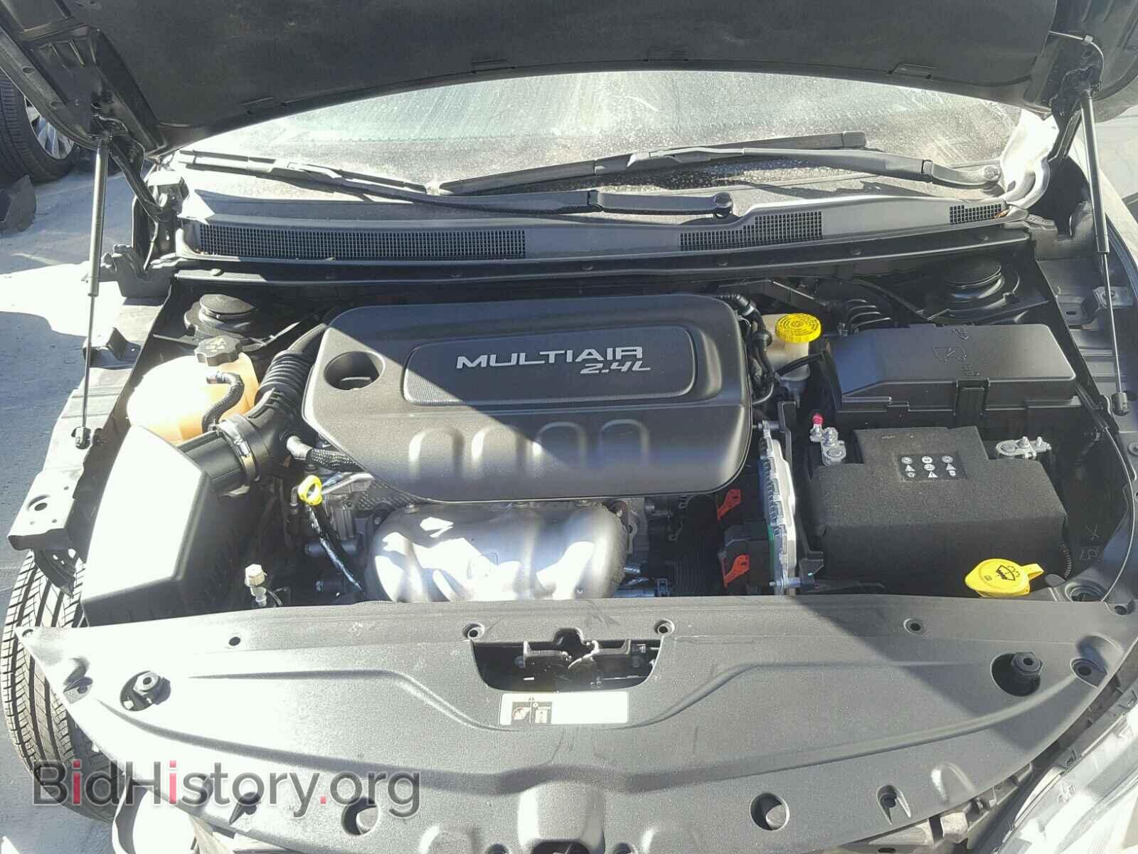 2015 CHRYSLER 200 - VIN: 1C3CCCAB2FN728392 - Фото 7