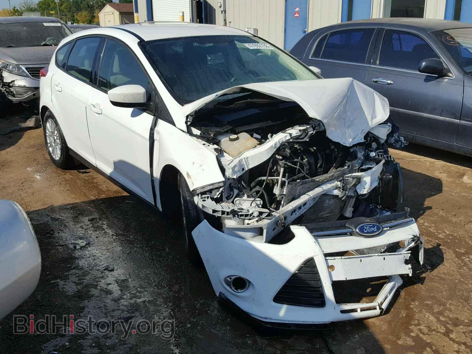 Photo 1FAHP3K21CL397628 - FORD FOCUS 2012