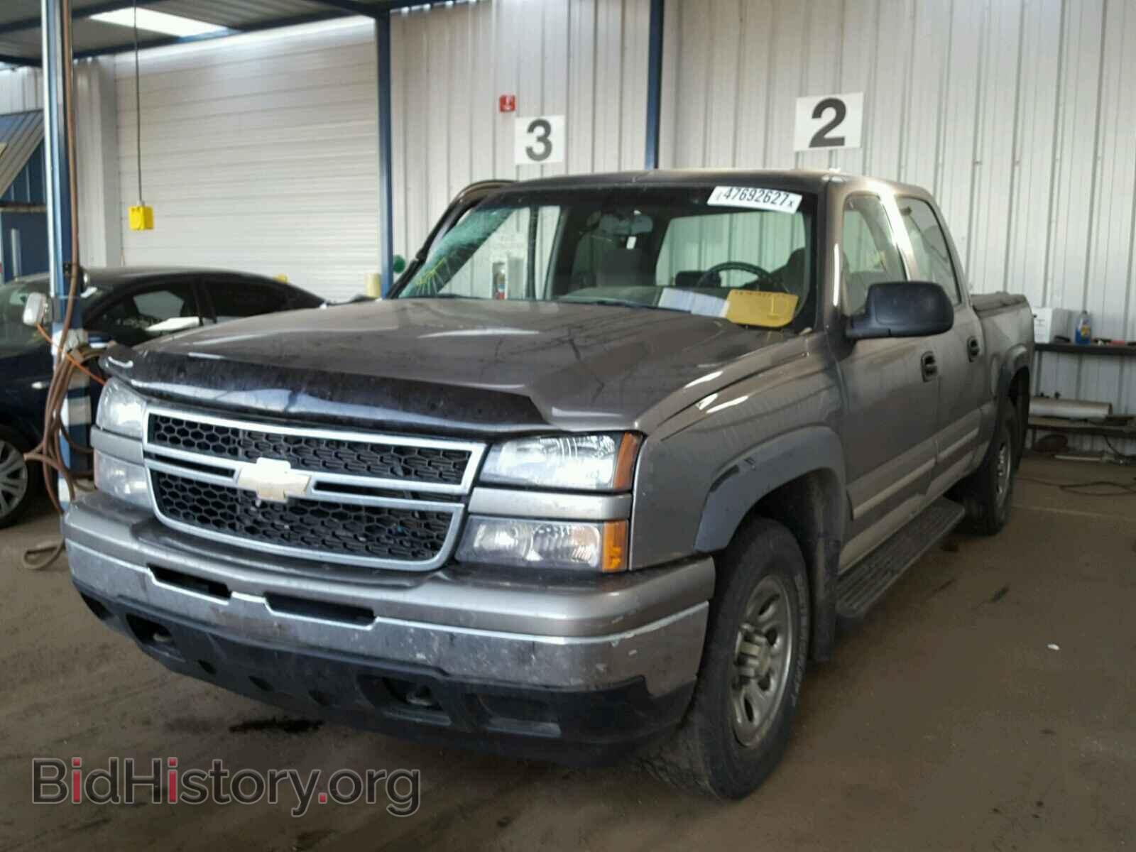 2006 CHEVROLET SILVERADO - VIN: 2GCEK13V261196484 - Фото 2