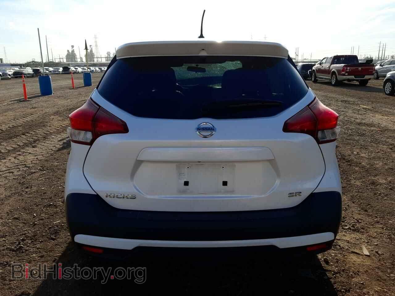2019 NISSAN KICKS - VIN: 3N1CP5CU3KL526216 - Фото 6
