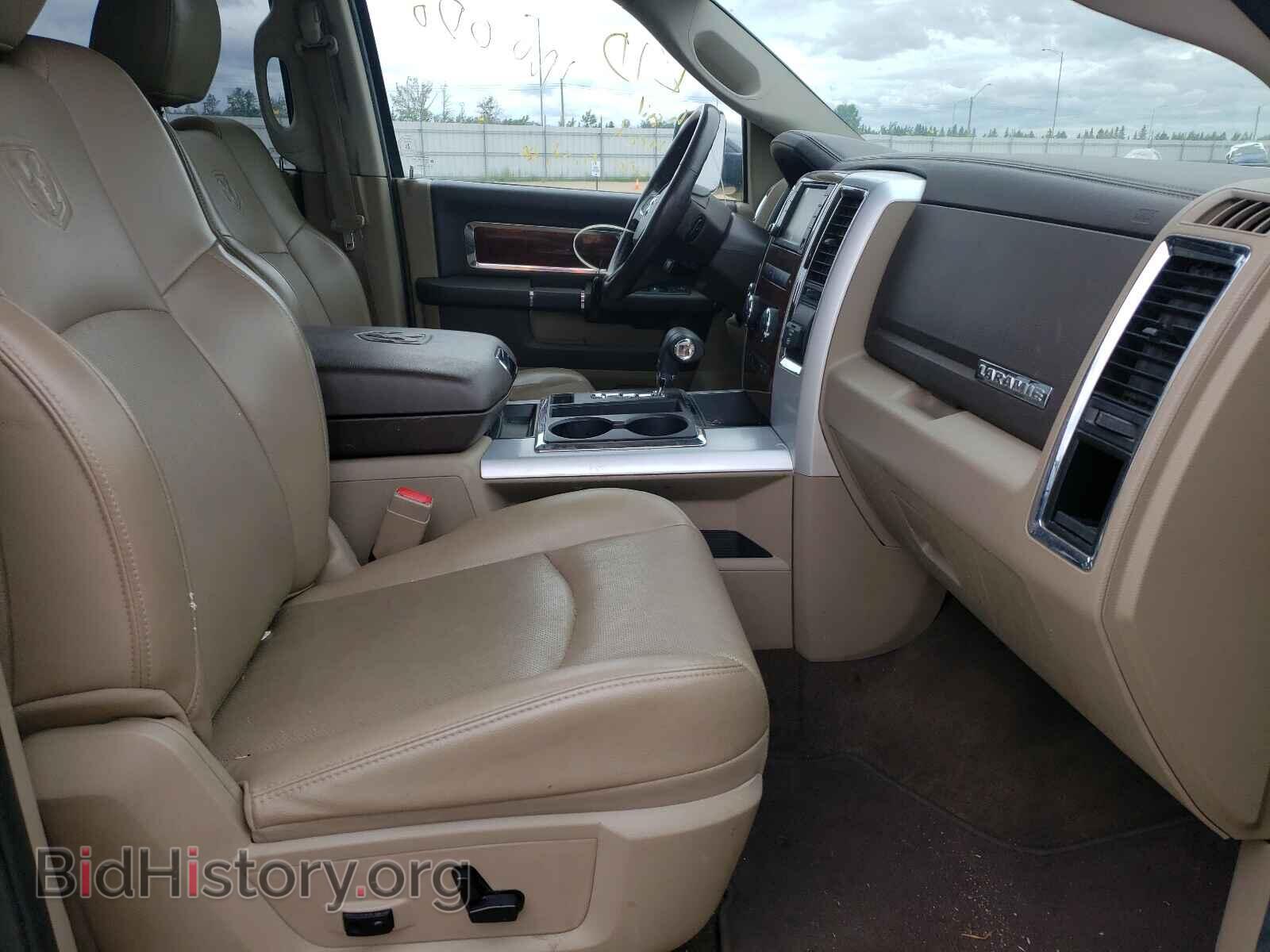 2010 DODGE RAM 1500 - VIN: 1D7RV1CT3AS201326 - Фото 5