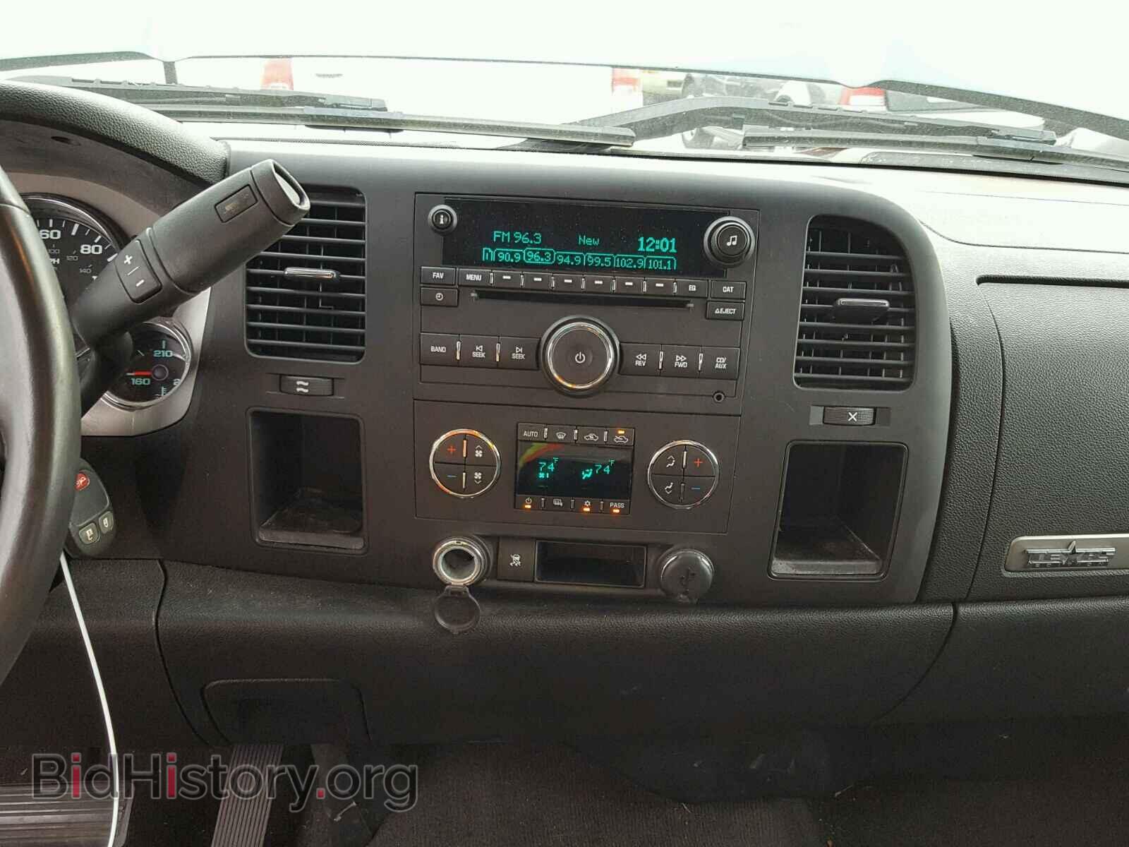 2011 CHEVROLET SILVERADO - VIN: 1GCRCSE02BZ412213 - Фото 9