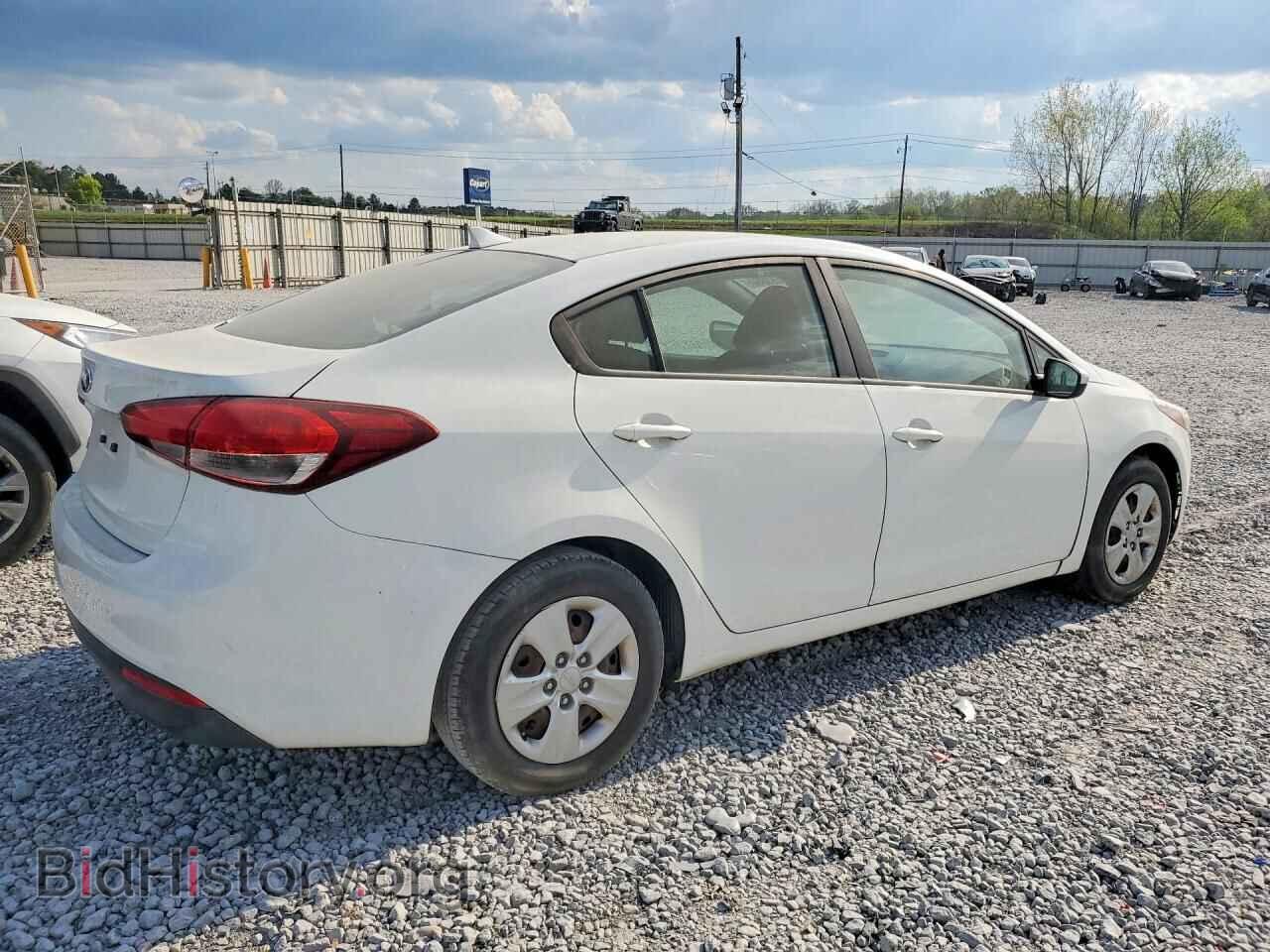 2017 KIA FORTE - VIN: 3KPFK4A79HE078917 - Фото 3