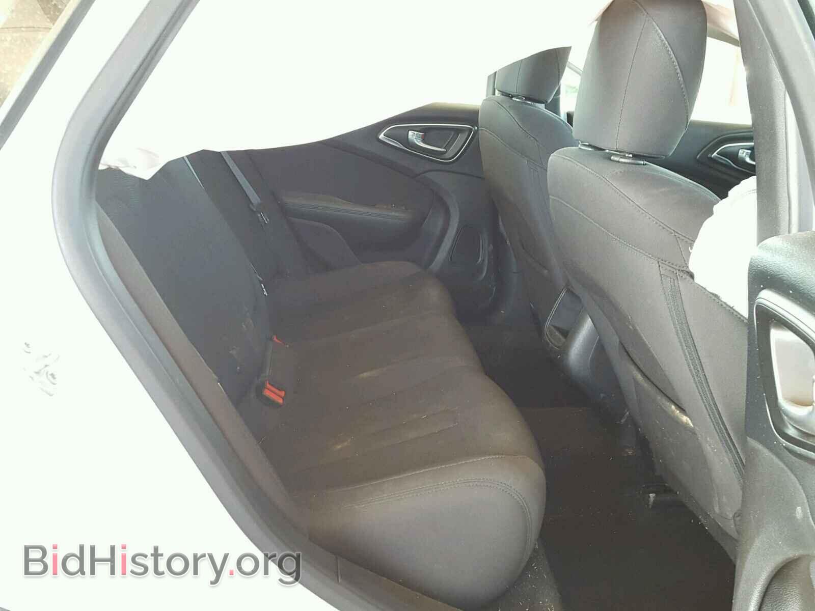 2015 CHRYSLER 200 - VIN: 1C3CCCAB2FN741966 - Фото 6