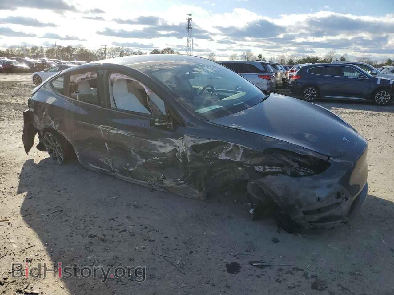 2024 TESLA MODEL Y - VIN: 7SAYGDEE9RF194409 - Photo 4