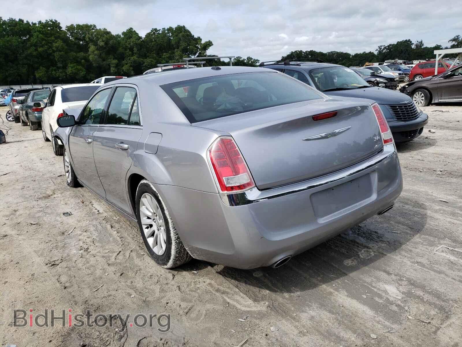 2013 CHRYSLER 300 - VIN: 2C3CCAAG2DH626676 - Фото 3
