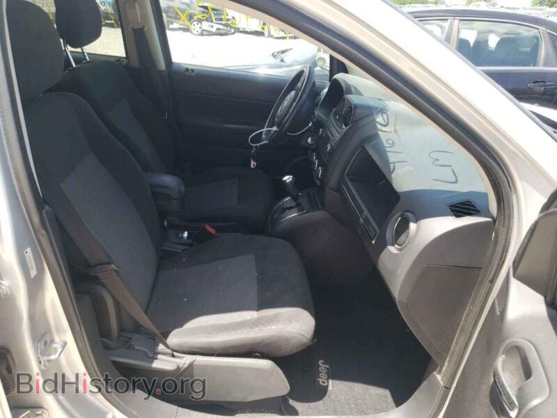 2012 Jeep COMPASS (VIN 1C4NJDEB1CD502081) — photo 5 of 10