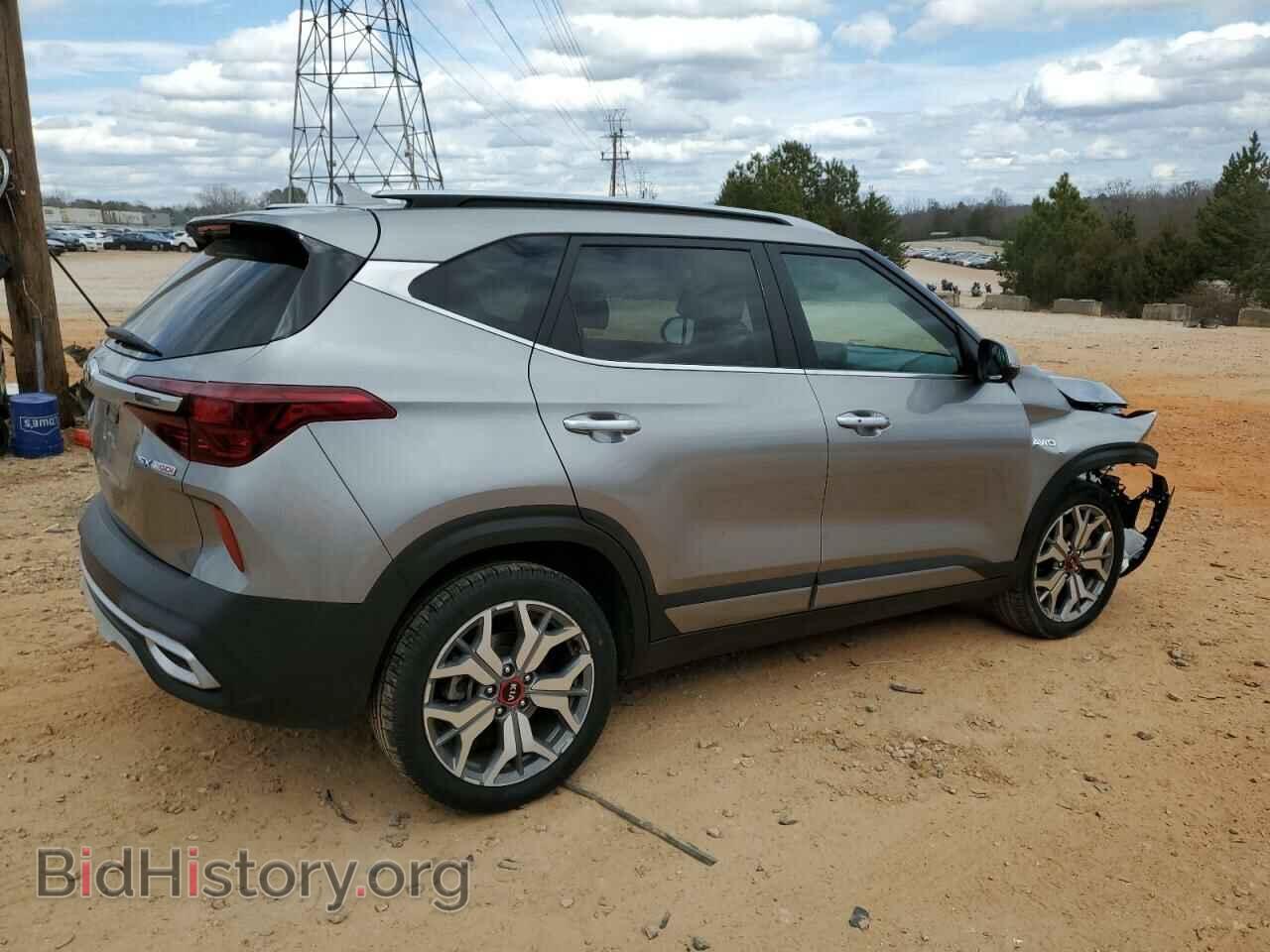 2021 KIA SELTOS - VIN: KNDETCA22M7152146 - Фото 3