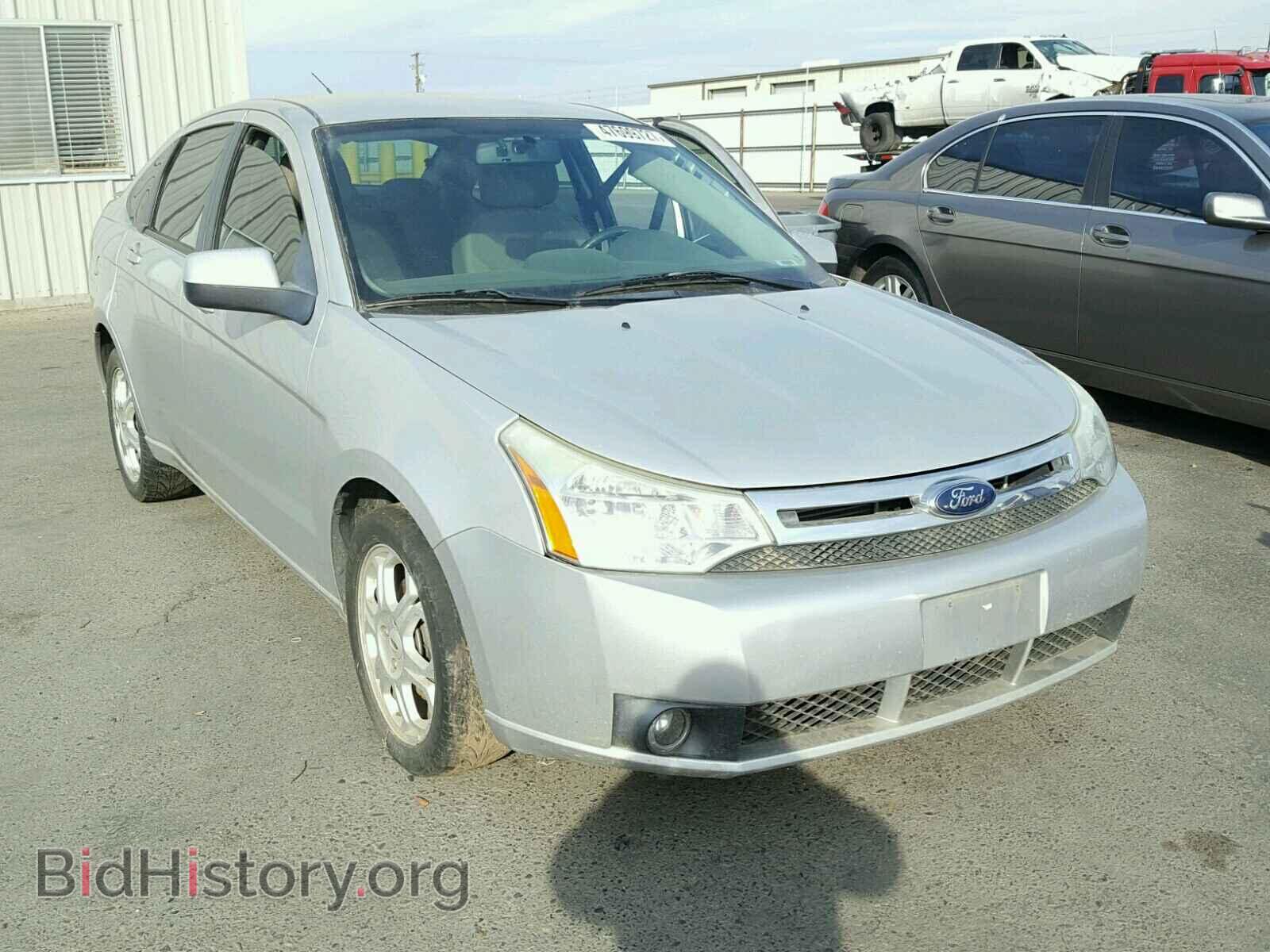 Photo 1FAHP36N49W212824 - FORD FOCUS 2009
