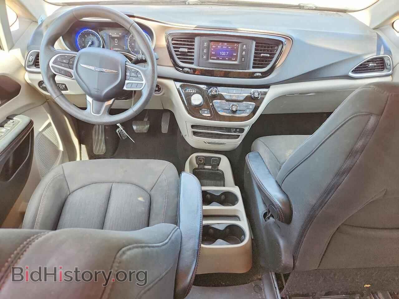 2017 CHRYSLER PACIFICA - VIN: 2C4RC1DG4HR571360 - Photo 8