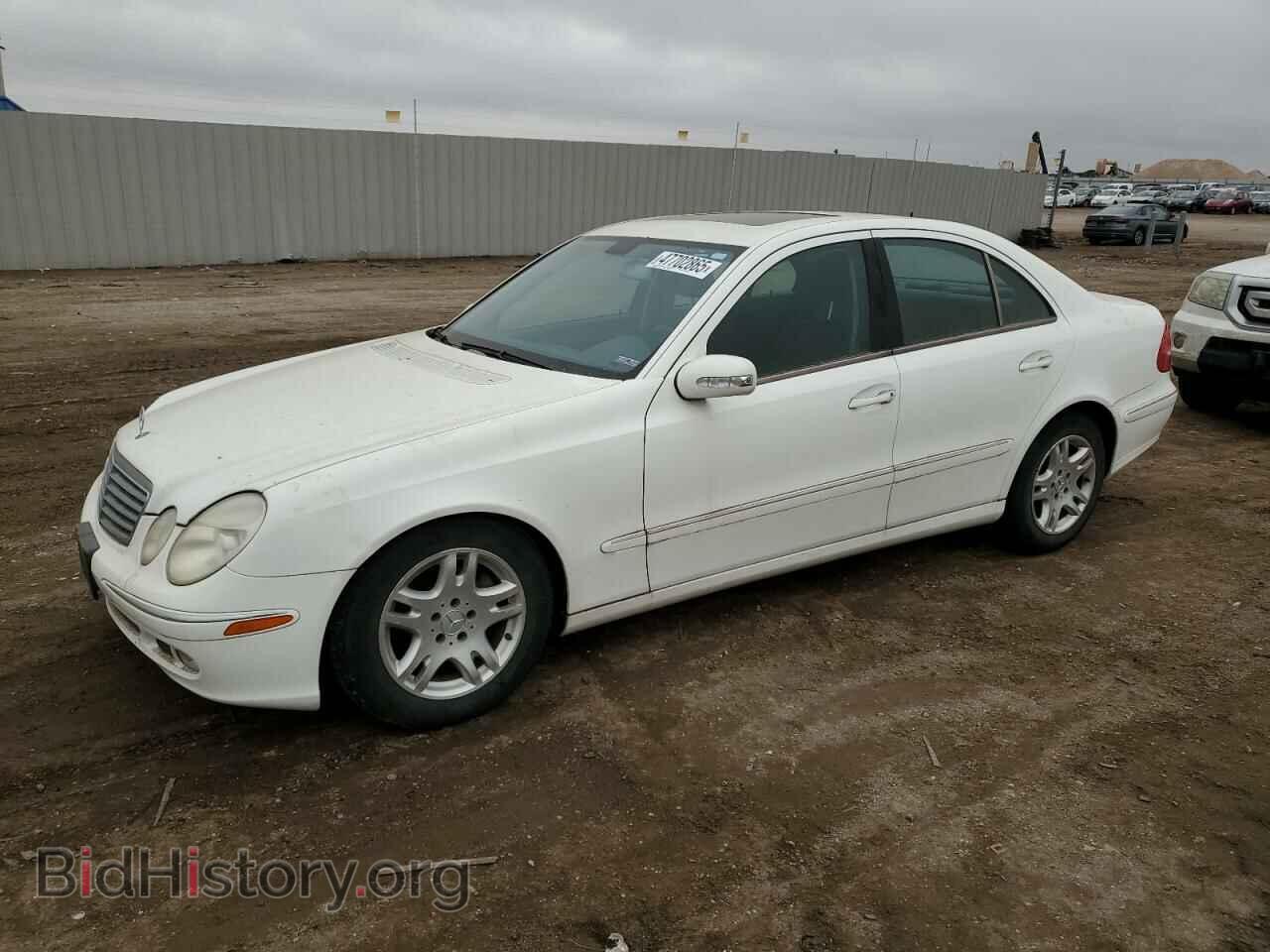 Фотография WDBUF65J35A612262 - MERCEDES-BENZ E-CLASS 2005
