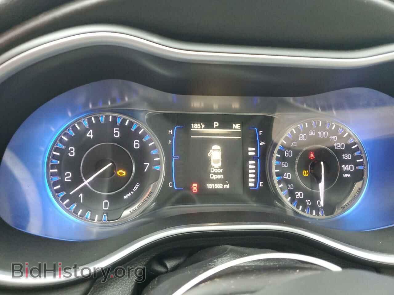 2017 CHRYSLER 200 - VIN: 1C3CCCAB3HN502235 - Фото 9