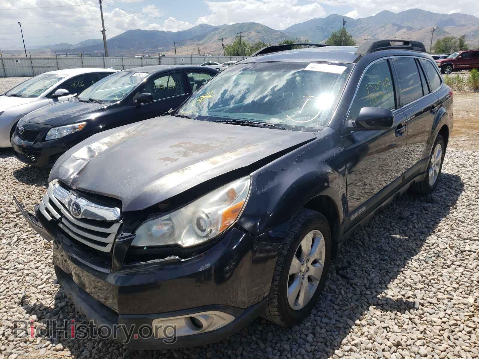 2011 SUBARU OUTBACK - VIN: 4S4BRBGC5B3339747 - Фото 2