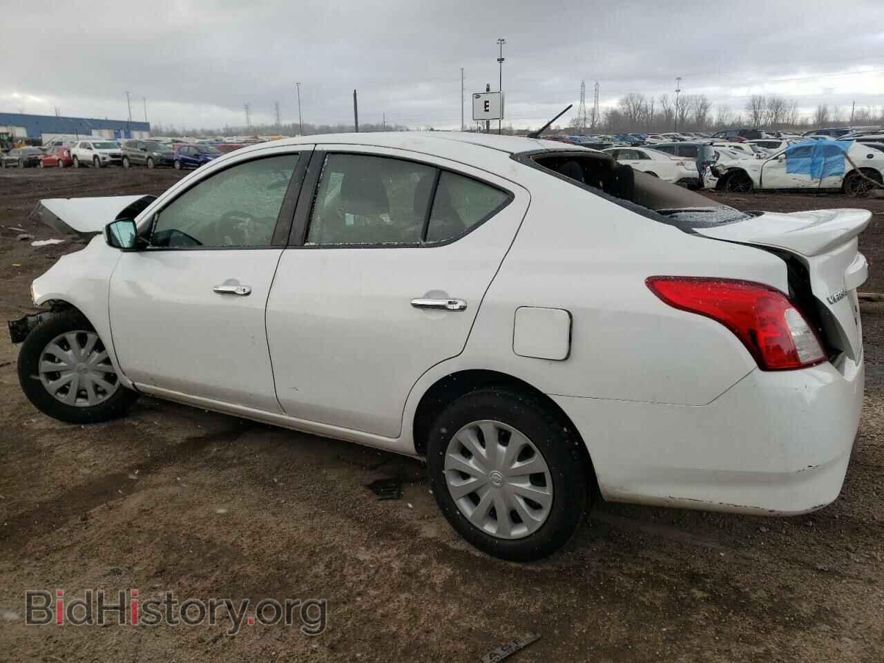 2017 NISSAN VERSA - VIN: 3N1CN7AP6HL853197 - Фото 2