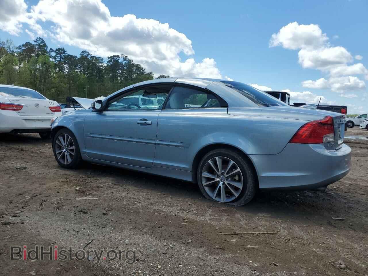 2011 VOLVO C70 - VIN: YV1672MC5BJ116775 - Фото 2