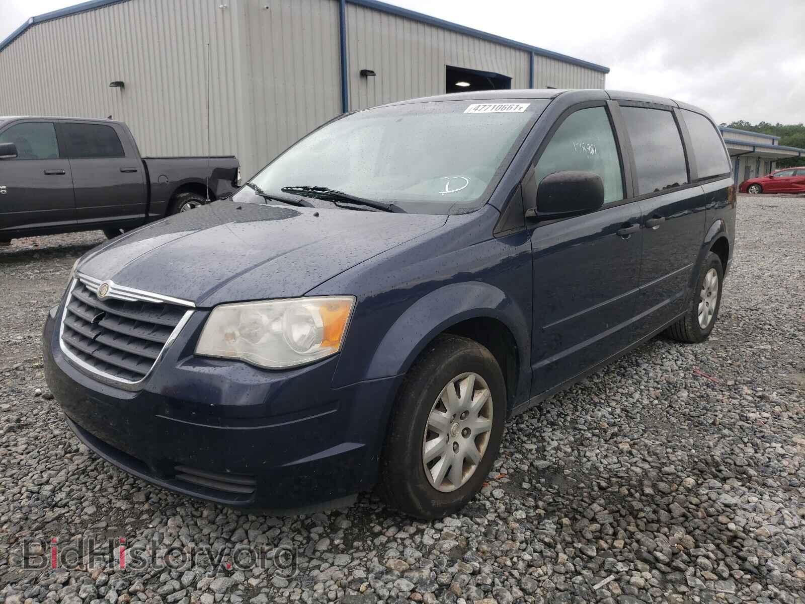 2008 CHRYSLER MINIVAN - VIN: 2A8HR44H08R628120 - Фото 2