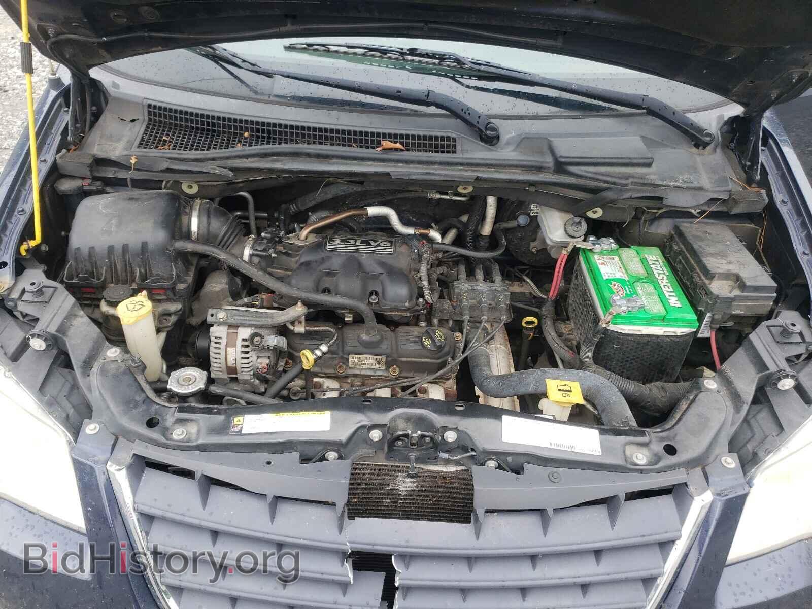 2008 CHRYSLER MINIVAN - VIN: 2A8HR44H08R628120 - Фото 7