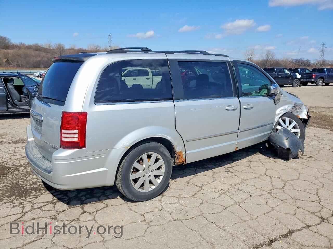 2010 CHRYSLER MINIVAN - VIN: 2A4RR5D15AR138552 - Photo 3