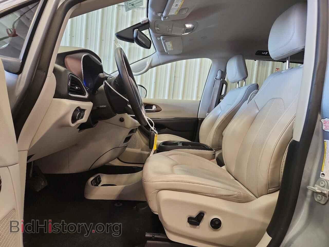 2021 CHRYSLER All Models - VIN: 2C4RC1DG2MR527254 - Photo 7