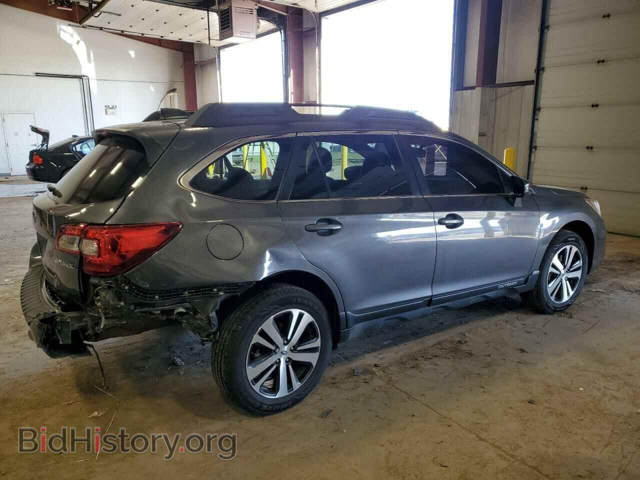 2018 SUBARU OUTBACK - VIN: 4S4BSANC1J3340717 - Фото 3