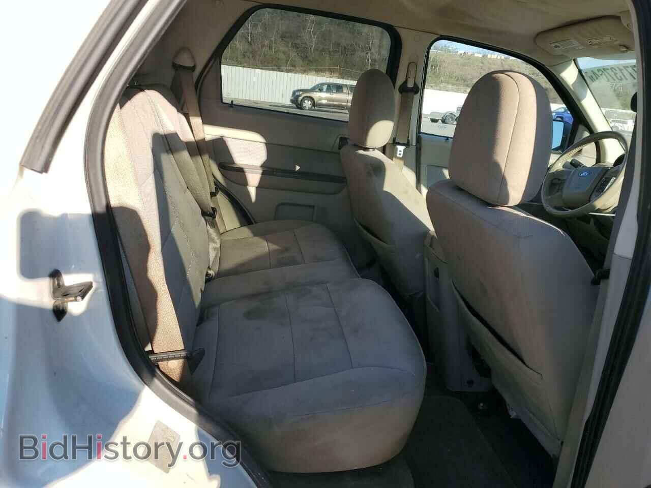 2010 FORD ESCAPE - VIN: 1FMCU9D76AKD38128 - Фото 11