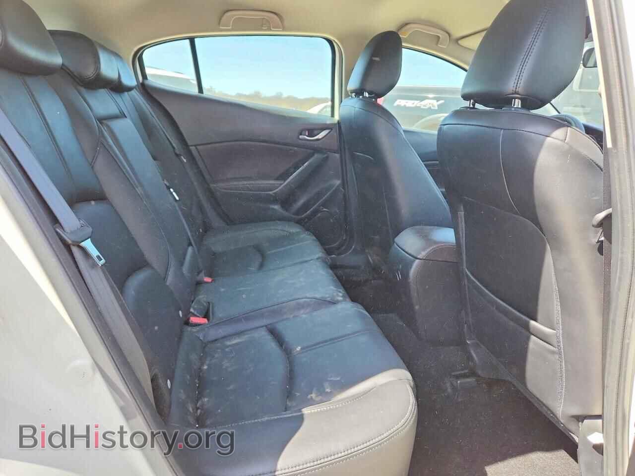 2018 MAZDA 3 - VIN: 3MZBN1L32JM268565 - Фото 10