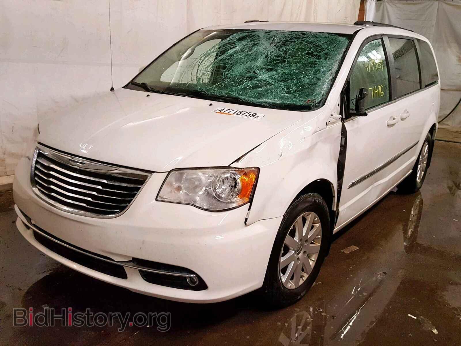 2013 CHRYSLER TOWN & COU - VIN: 2C4RC1BG0DR736964 - Фото 2