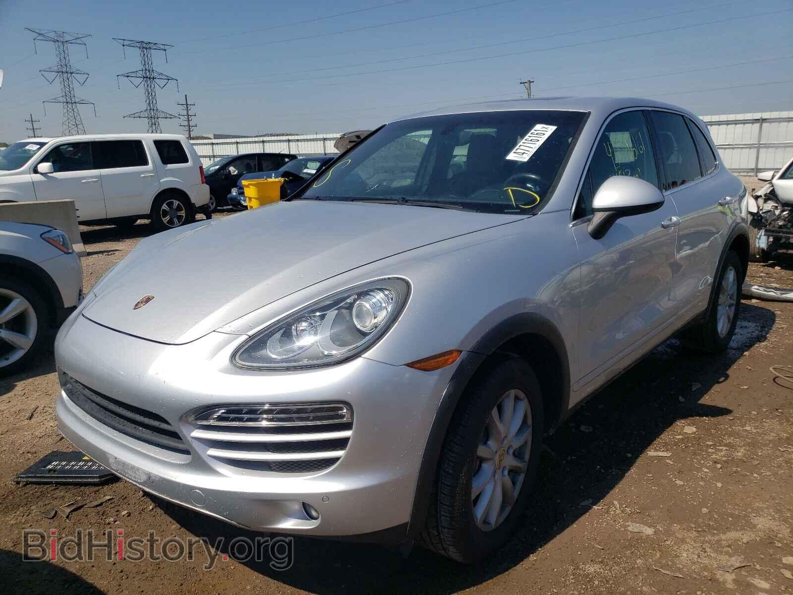 2011 PORSCHE CAYENNE - VIN: WP1AA2A20BLA01808 - Photo 2