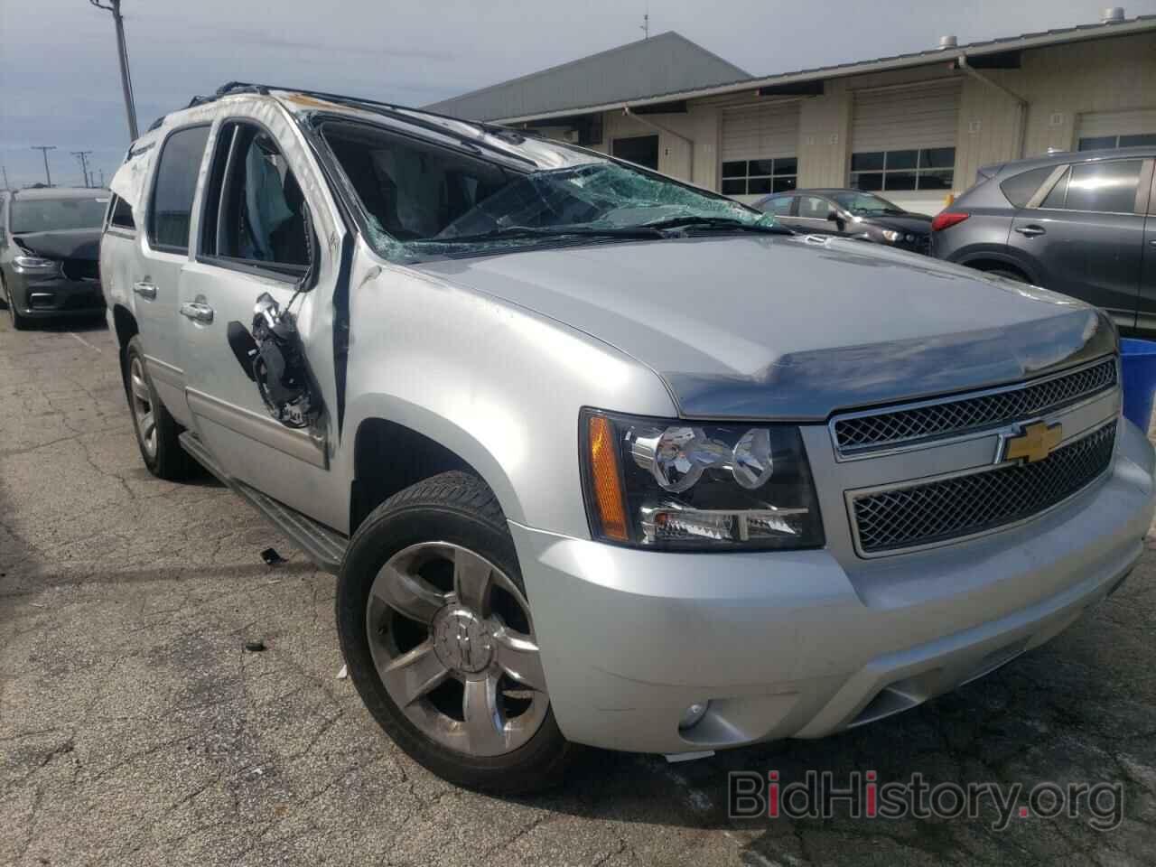 Photo 1GNSKJE73DR339505 - CHEVROLET SUBURBAN 2013