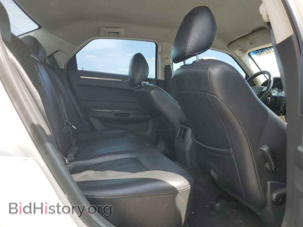 2010 CHRYSLER 300 - VIN: 2C3CA5CVXAH218138 - Фото 10