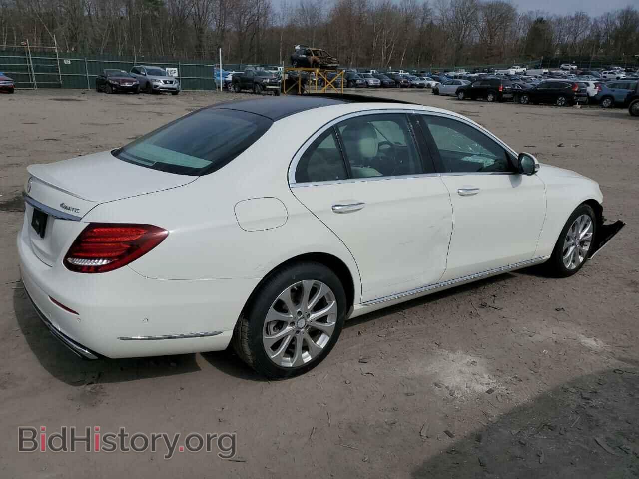 2017 MERCEDES-BENZ E-CLASS - VIN: WDDZF4KB5HA134364 - Фото 3