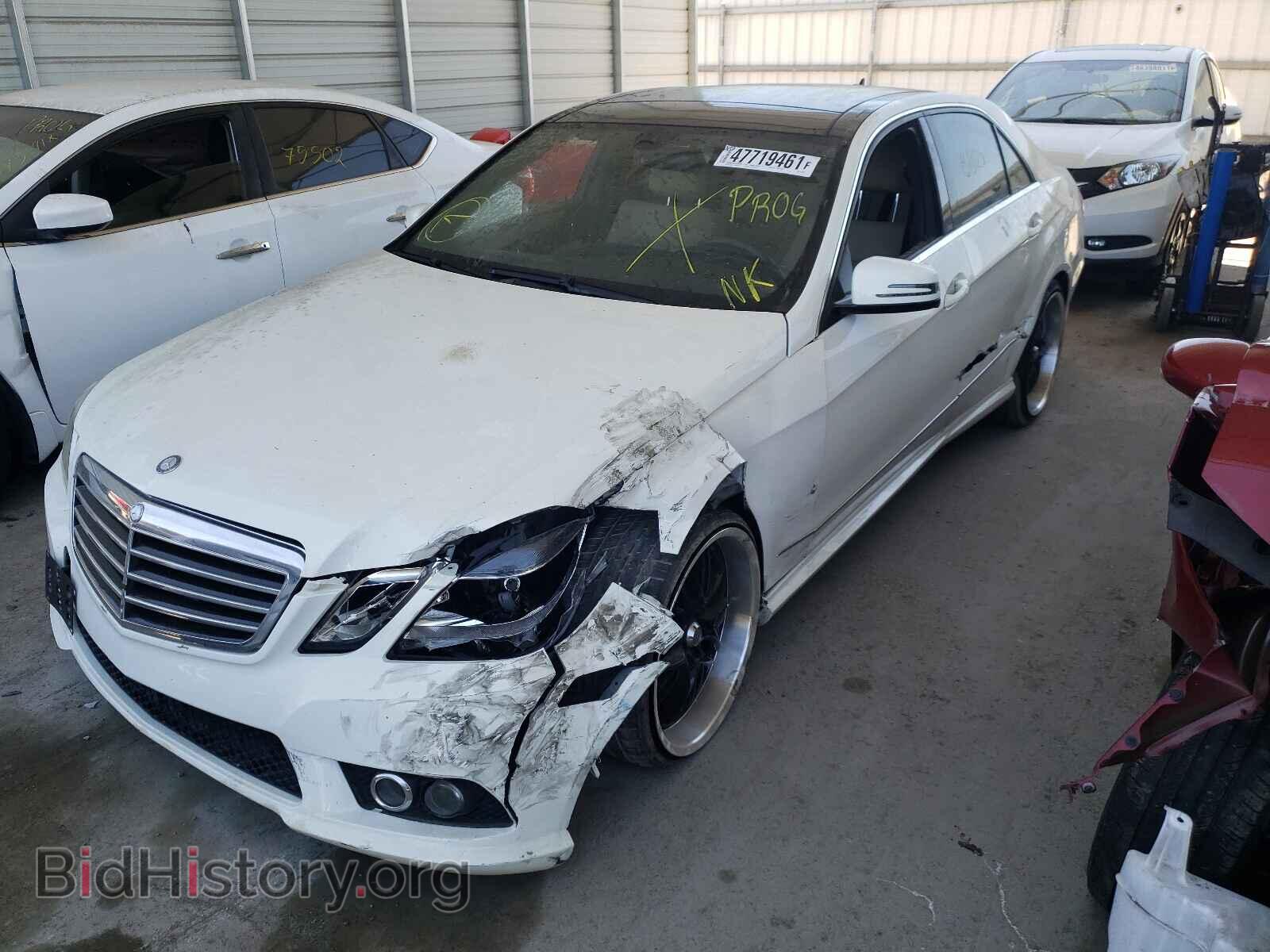 2010 MERCEDES-BENZ E-CLASS - VIN: WDDHF5GB7AA253419 - Фото 2